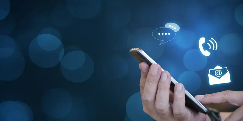 Liên hệ bằng cách gửi yêu cầu qua email